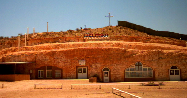 Coober Pedy - živi grad pod zemljom