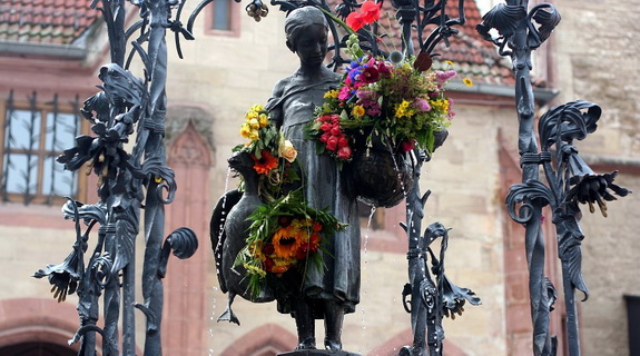 Guščarica Liza, najčešće ljubljena statua na svetu i muza studenata