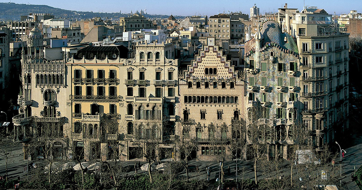 Eixample oktagoni, humana blokovska arhitektura