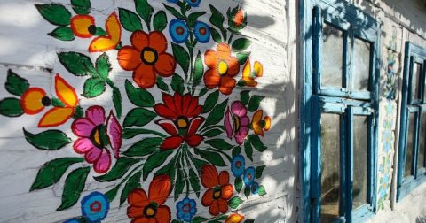 Zalipe, poljsko selo oslikano cvećem