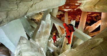 Džinovske kristalne pećine i nova Ledena dvorana