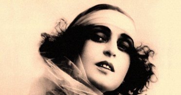 Theda Bara, prvi filmski seks - simbol